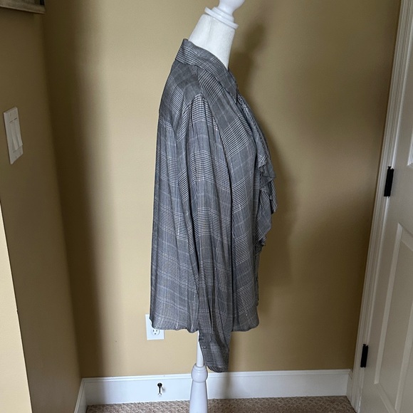 Zara Gray Plaid Blouse with Bow Detail - Picture 3 of 5